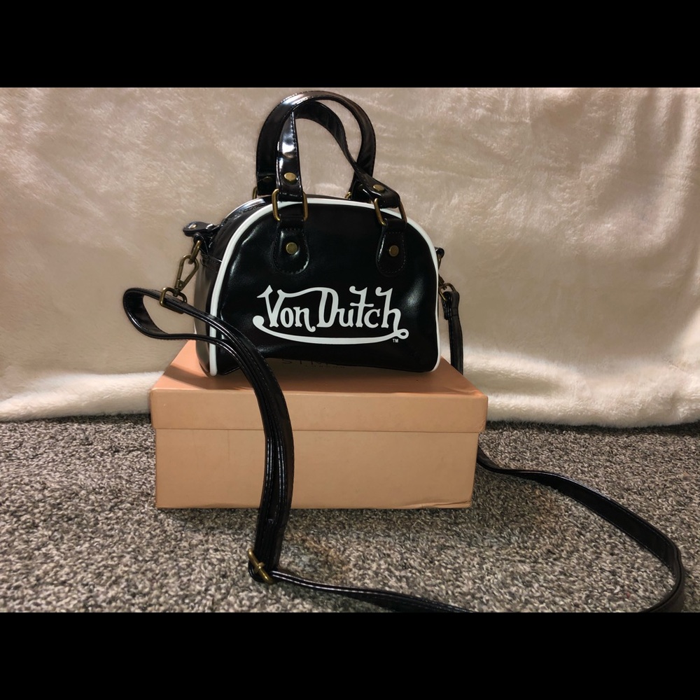 Crossbody bag